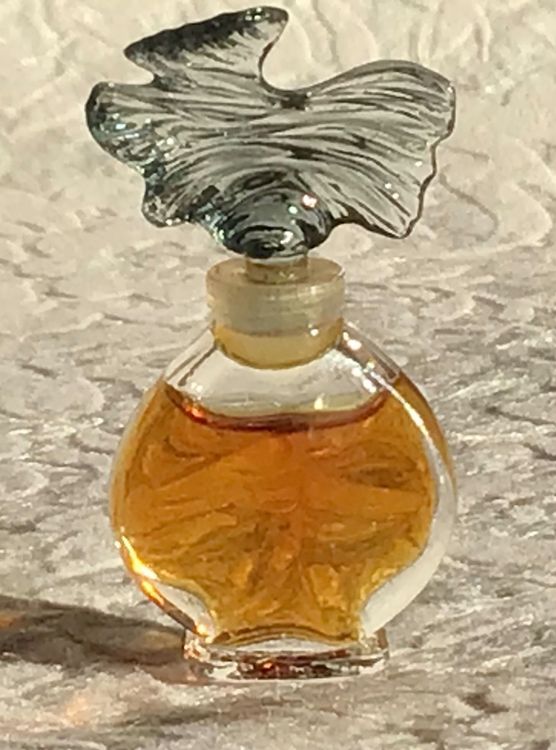 Guerlain Parure Reines Parfum Miniatur Kaufen Auf Ricardo