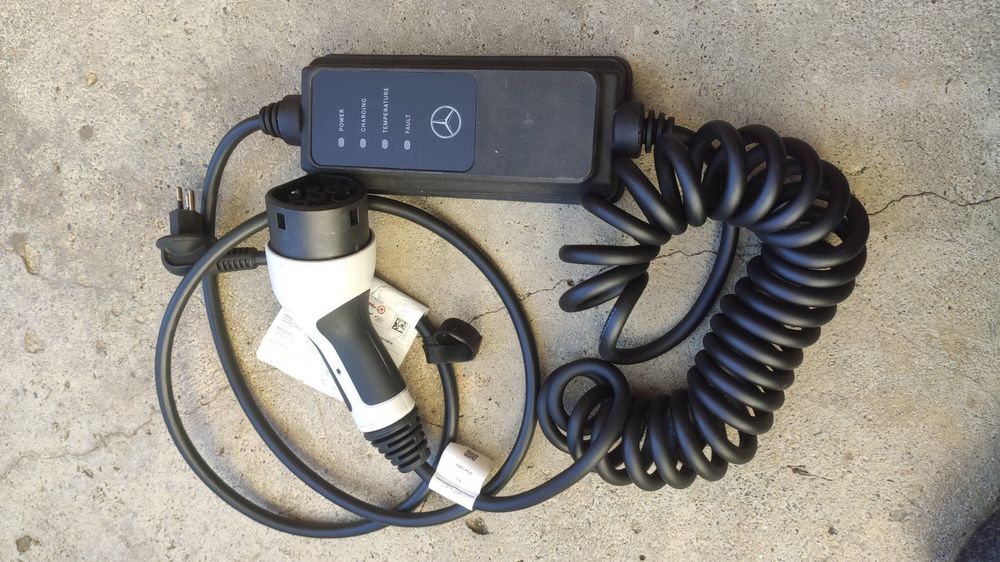 ladegerät für elektroauto