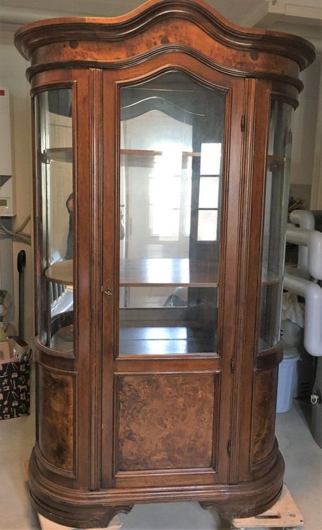 Vitrine Nussbaum | Kaufen auf Ricardo