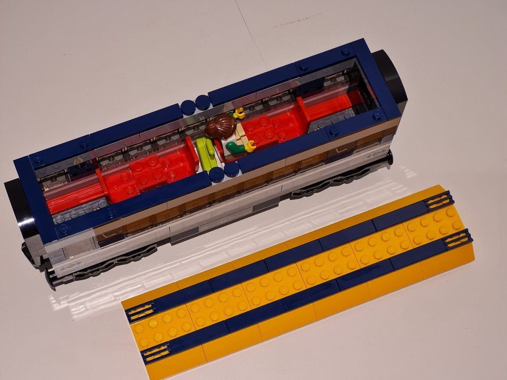 VERSANDKOSTENFREI ☼ NEU Lego EISENBAHN Personenwagen Wagon NEU  aus 60197