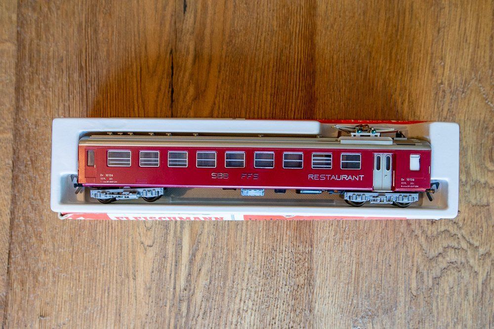 Fleischmann H0 - 1467 - Wagon De Marchandises Pour Trains Miniatures  4 Wagons Frigorifique Db