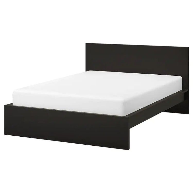 Bett Ikea Malm 140 x 200 cm mit Matratze Acheter sur Ricardo