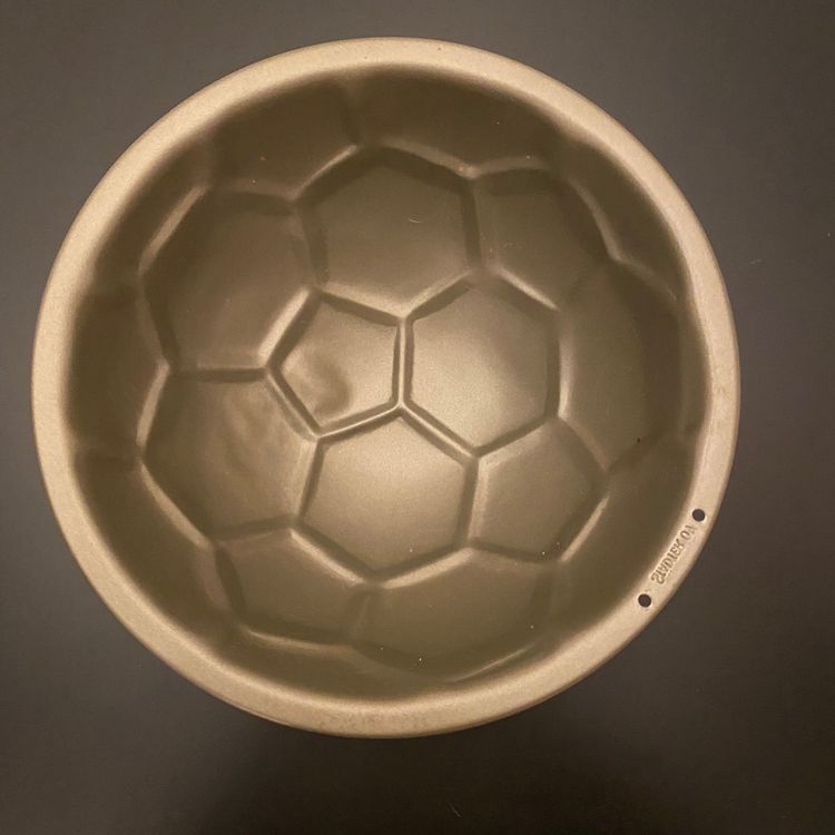 Moule A Gateau Ballon De Foot Kaufen Auf Ricardo