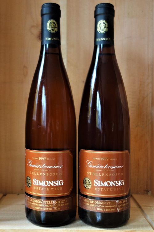 2 Flaschen Gewürztraminer SIMONSIG 1997 | Kaufen auf Ricardo