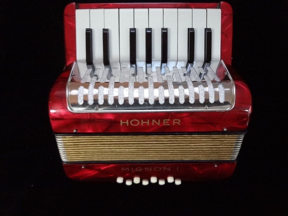 Accordéon Hohner Mignon I Comme neuf Acheter sur Ricardo