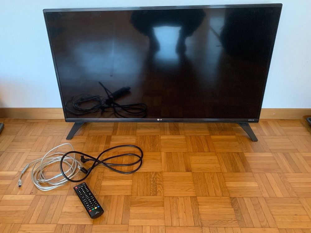 LG Tv Ultra HD ca. 7jährig Kaufen auf Ricardo