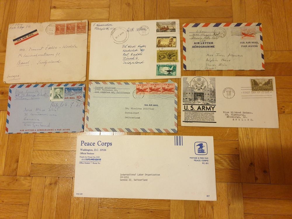 7 envelopes étranger. 1