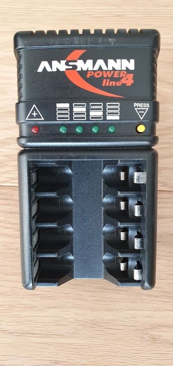 Ansmann Batterie-Ladegerät 1