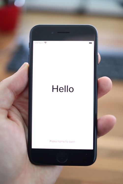 iphone se 2020 128gb cena