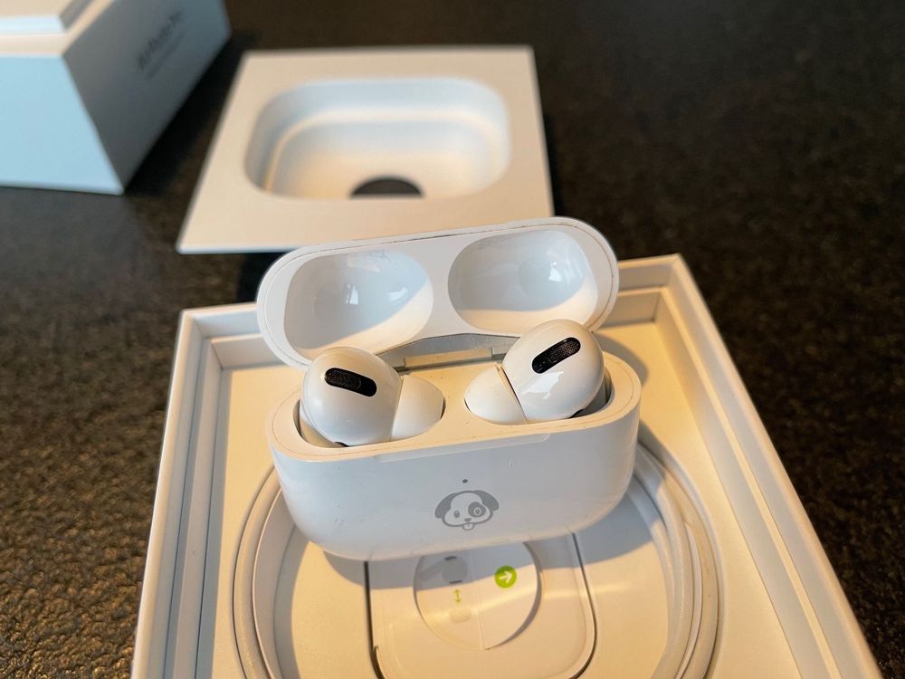 AirPods Pro with Wireless Charging Case Kaufen auf Ricardo