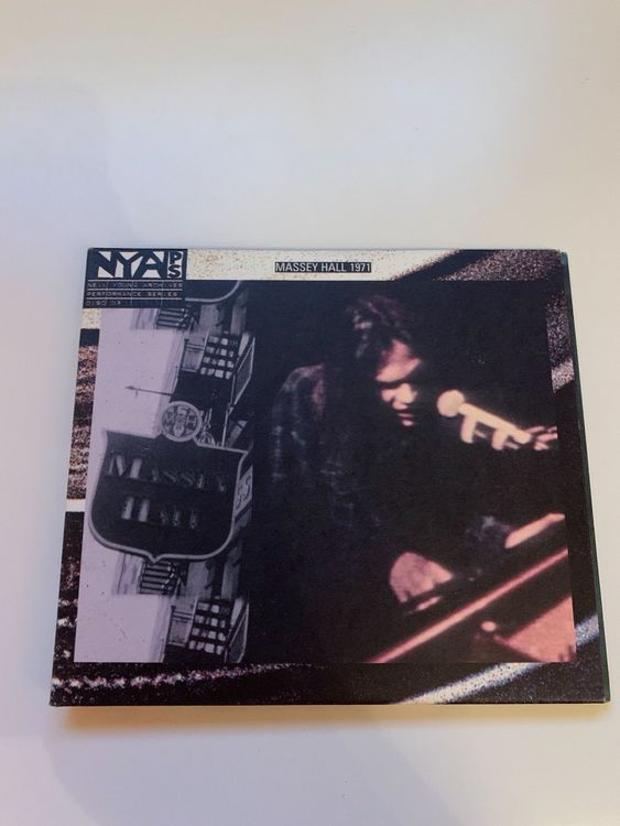 Neil Young - Live At Massey Hall 1971 1