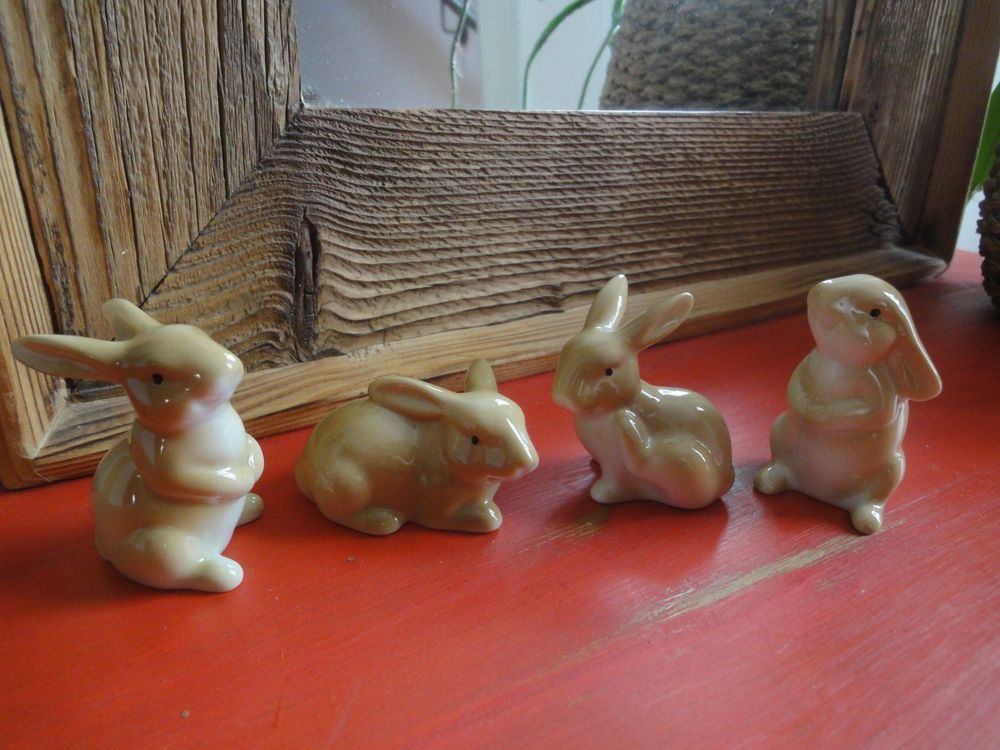 4 zuckersüsse Hasen Figuren Porzellan 1