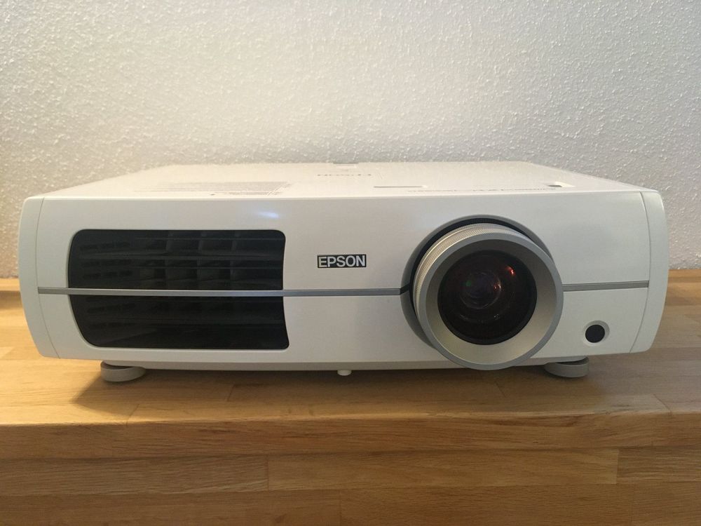 EPSON EHTW2900, FullHD, Lens Shift Kaufen auf Ricardo