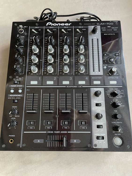 Pioneer DJM700 4Kanal DJ Mixer Kaufen auf Ricardo