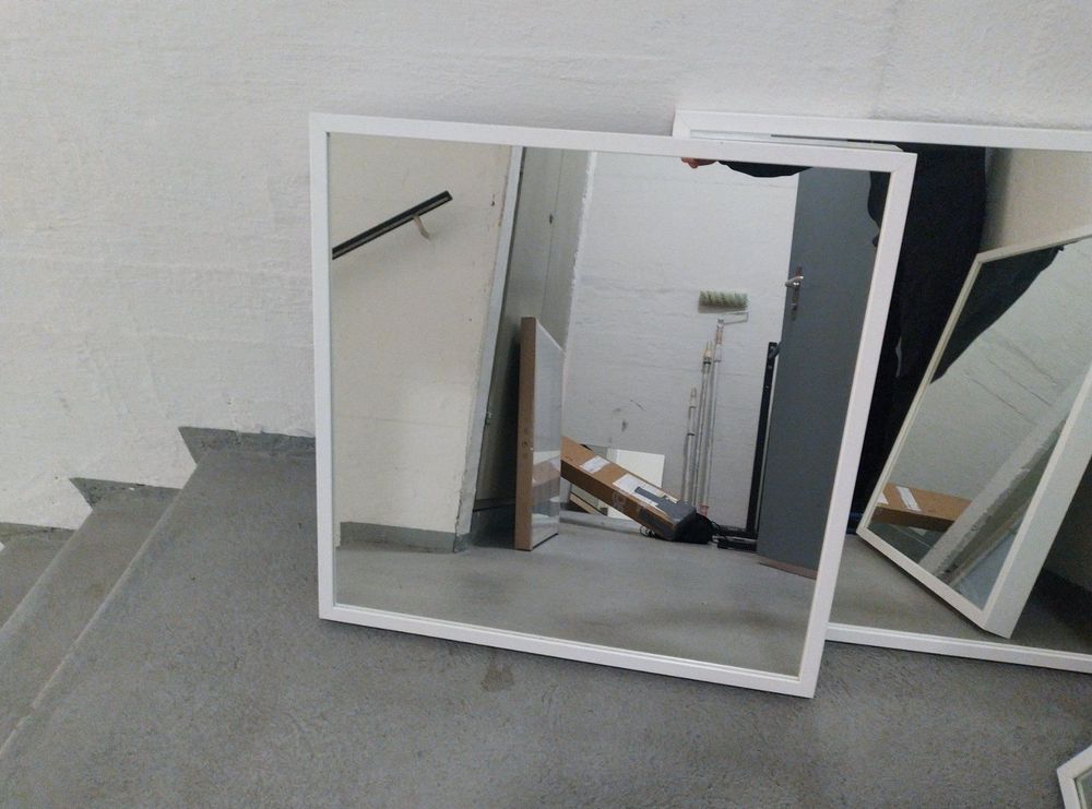 IKEA Spiegel STAVE 70cmx70cm weiss 5St. Kaufen auf Ricardo
