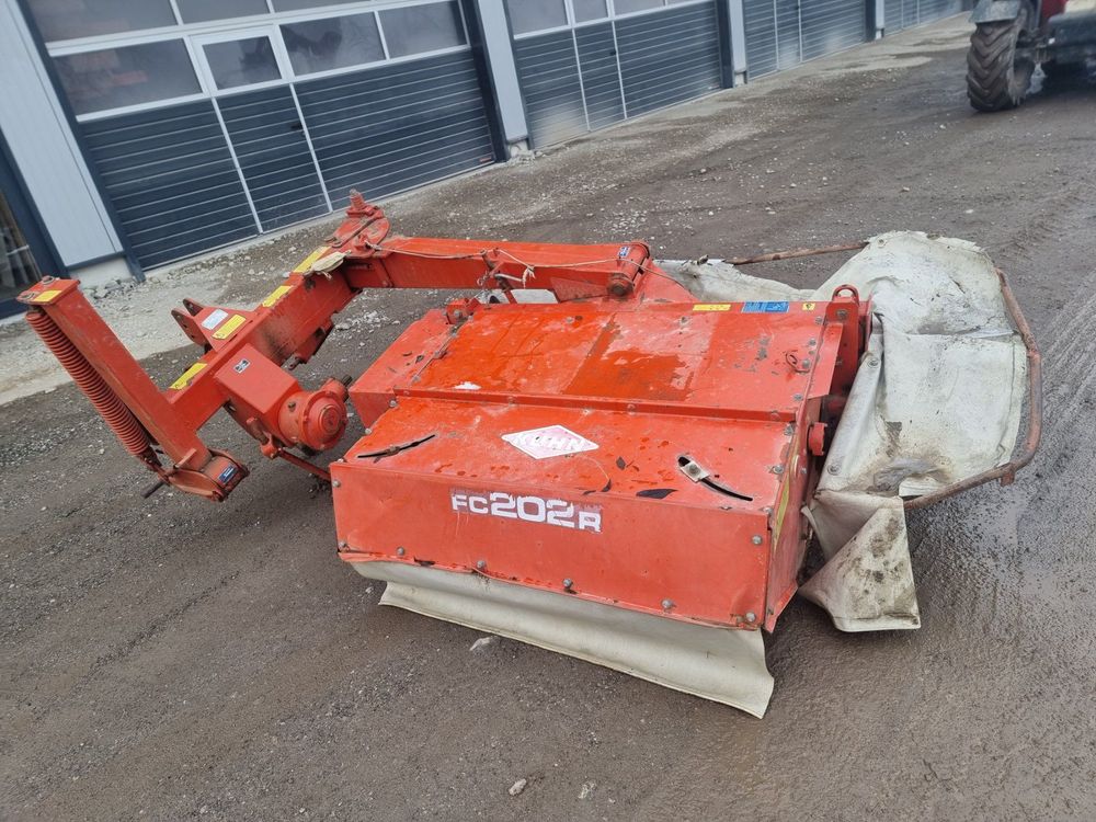 Heckmähwerk Kuhn FC 202 R ab 1. Acheter sur Ricardo