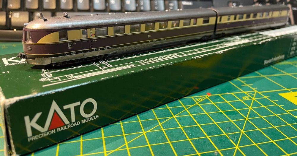 Kato 10710 VT 137 DR DCC | Kaufen Auf Ricardo