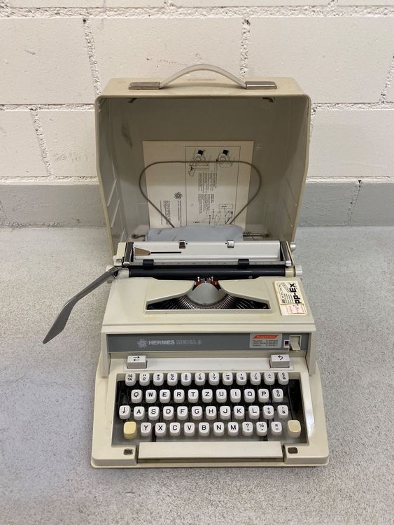 Schreibmaschine 1