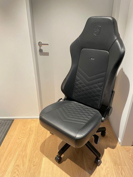 Bürostuhl/Gamerstuhl noblechairs HERO Kaufen auf Ricardo