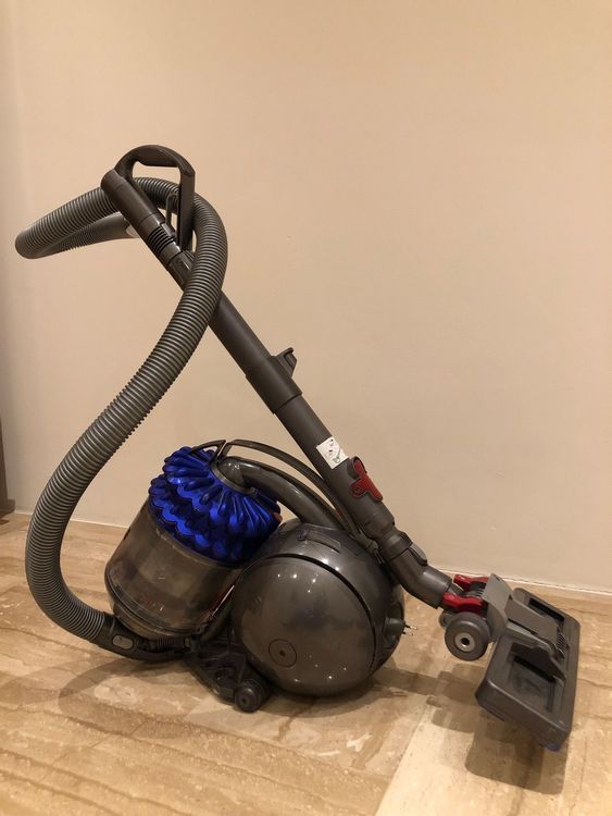 dyson dc52 multifloor