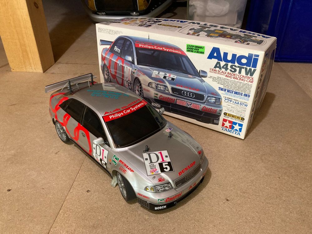 Voiture RC Fox 4 NIKKO vintage en l'état