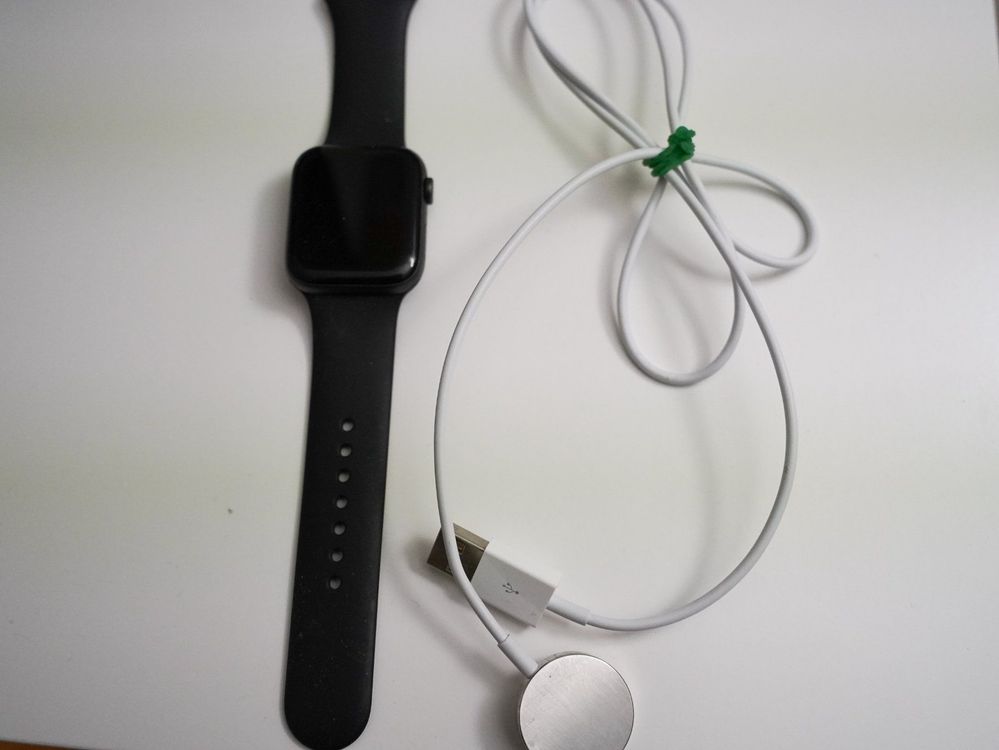 Apple Watch S4 44mm | Kaufen auf Ricardo