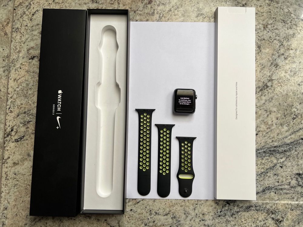 nike watch apple series 3