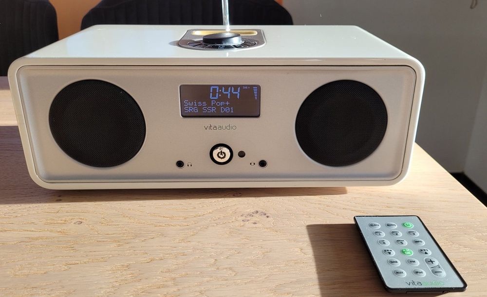 Vita Audio R2i mit DAB+ Radio | Kaufen auf Ricardo