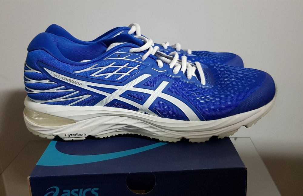 asics cumulus 42.5