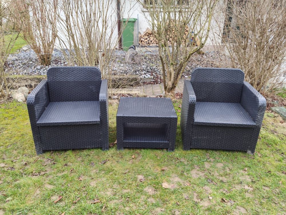 Rattan Sitzgruppe / 2 Sessel + Tisch | Comprare su Ricardo