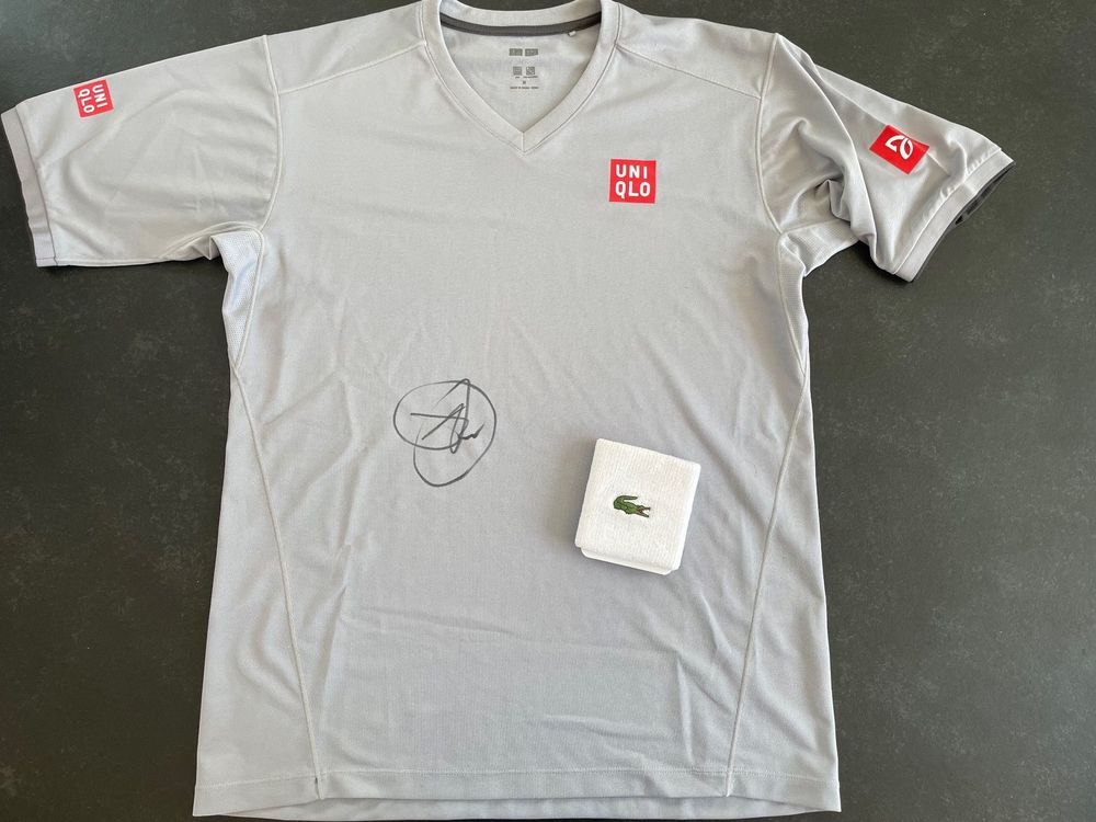 logo djokovic shirt