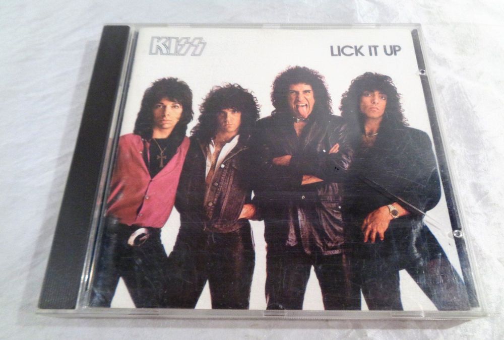 Kiss - Lick It Uo / CD ab Fr. 1.- 1