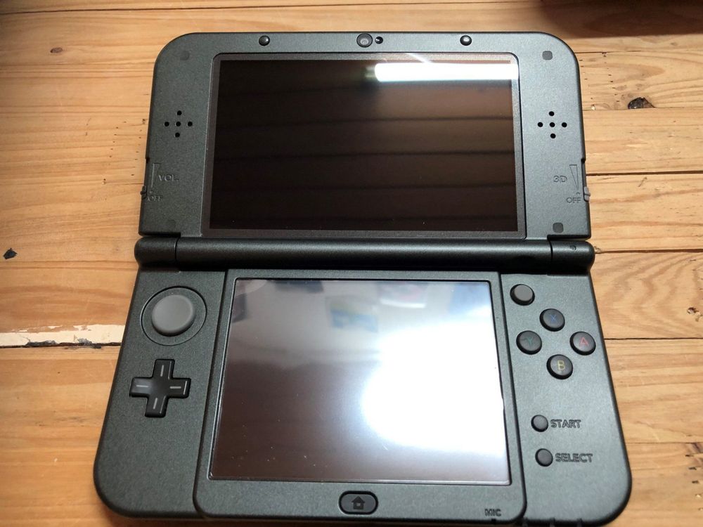 New Nintendo 3DS XL Kaufen auf Ricardo