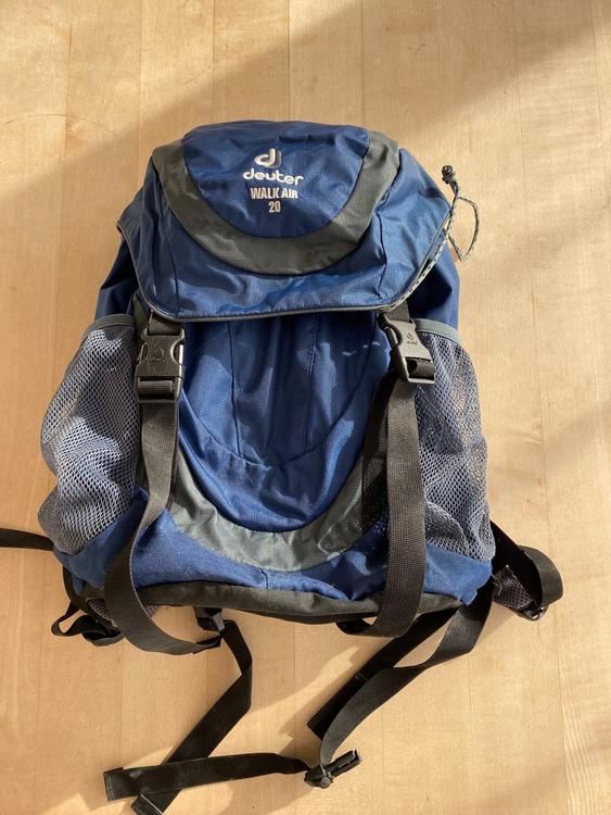 deuter 20l rucksack