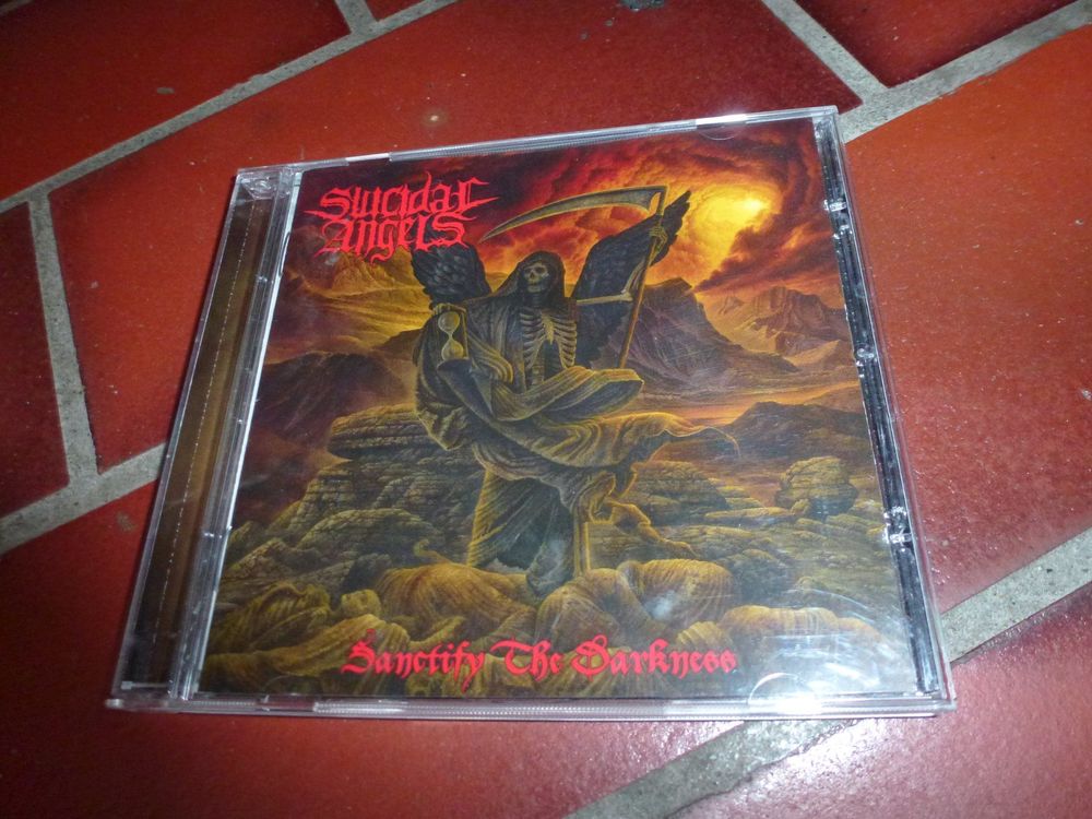 Suicidal Angels - Sanctify The Darkness 1