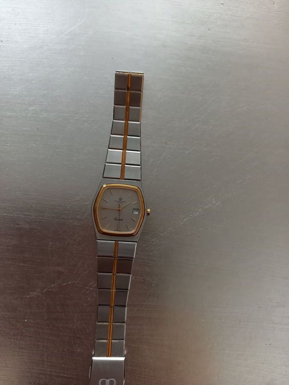 balenciaga montre femme