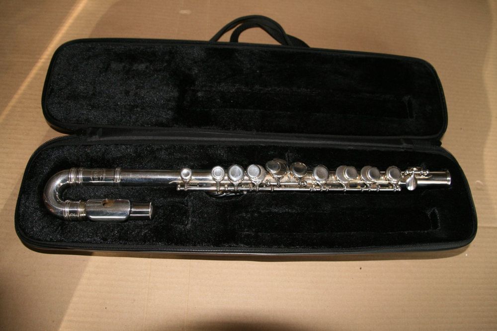 FLUTE TRAVERSIERE JUPITER YFL 313 TOP !! Acheter sur Ricardo
