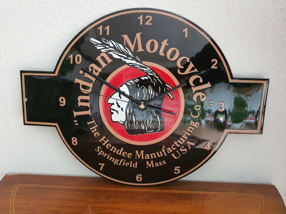 Grosses Emailschild Indian Motocycle Uhr 1