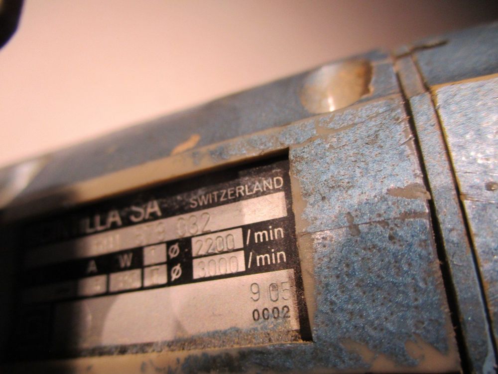 swiss made BOSCH Stichsäge antik Acheter sur Ricardo