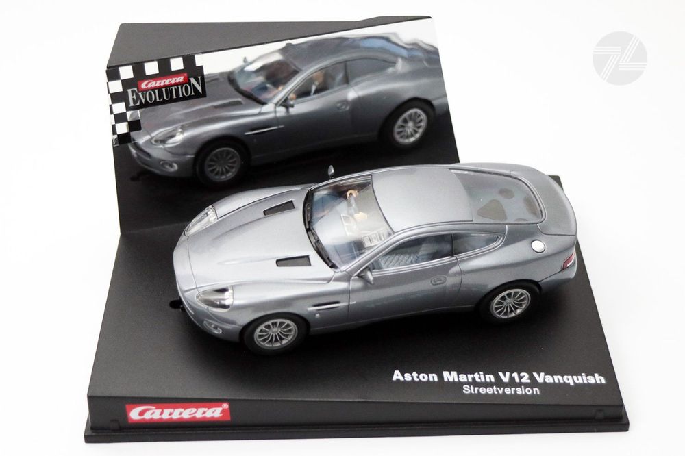 Carrera Evolution Aston Martin V12 1