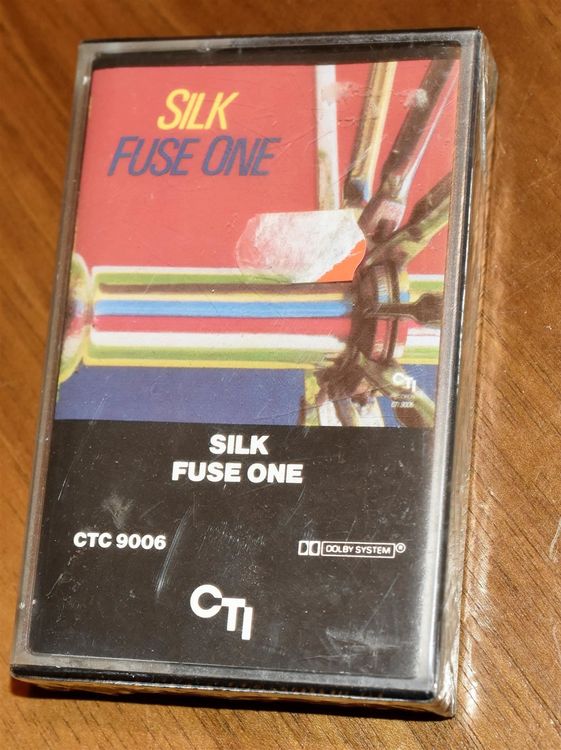 NEU&OVP Silk-Fuse one MC 1981 1