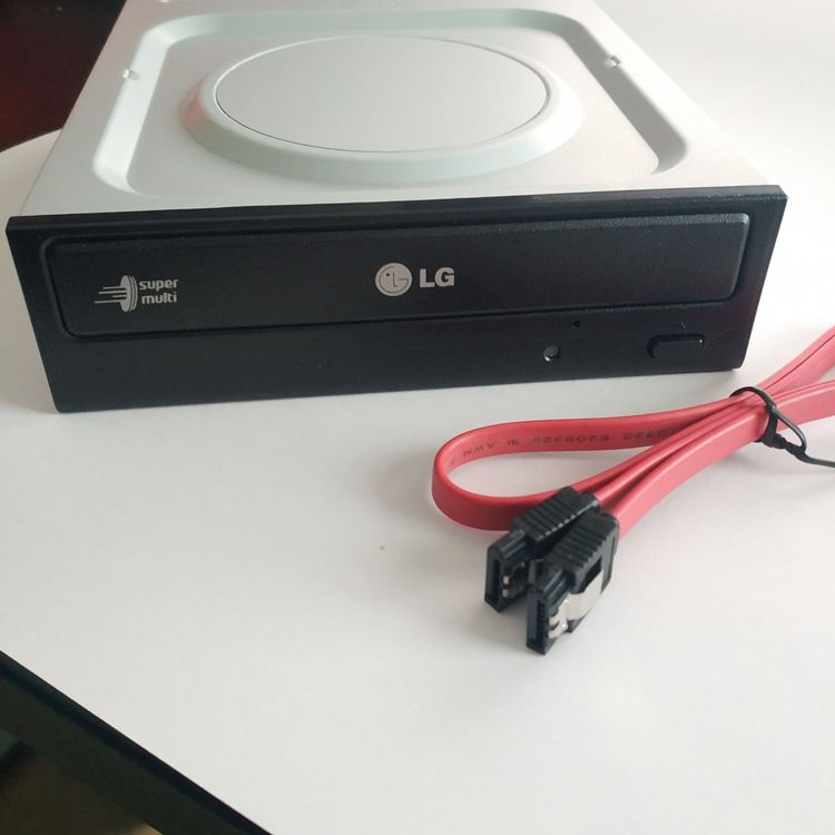 LG GH22NS50 Super Multi DVD±RW (±R DL) Acheter sur Ricardo