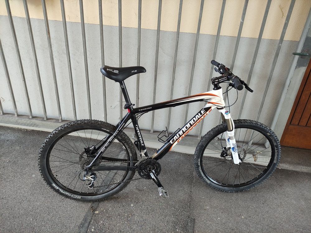 cannondale taurine carbon 26