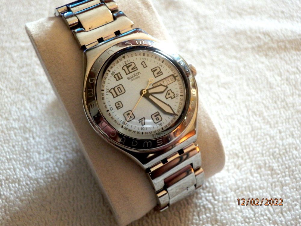 Swatch Irony, Quartz, 36mm, Day Date,Top | Acheter sur Ricardo