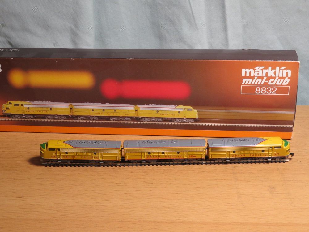 8832 Märklin Z UNION PACIFIC F7 3-teilig | Acheter Sur Ricardo