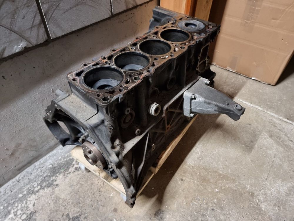 Mercedes Sprinter Motor 312d Zerlegt Acheter Sur Ricardo 1329