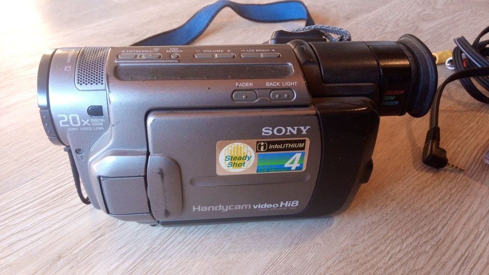 Sony Video Camera Hi8 CCDTRV101E Comprare su Ricardo