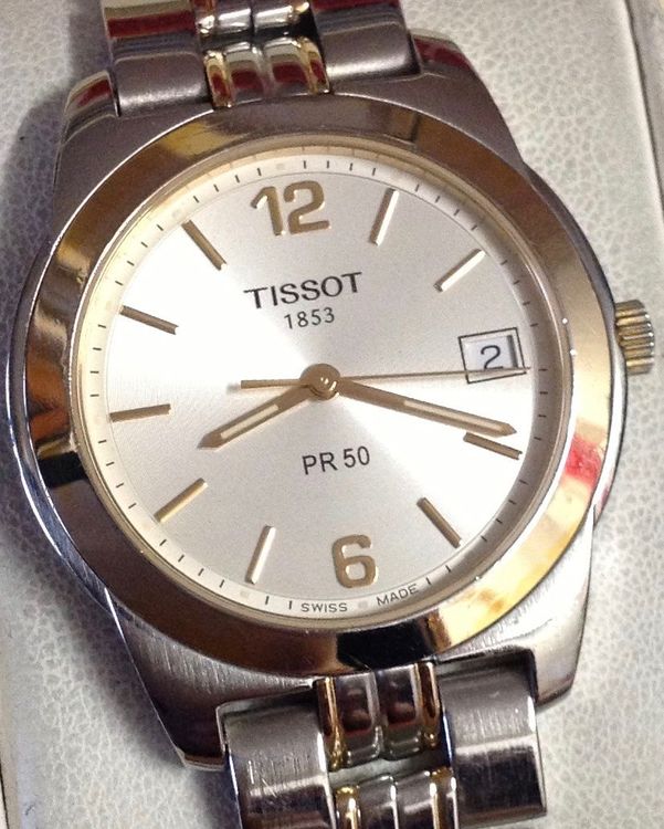 TISSOT 1853 Herrenuhr ( NP 295 CHF ) Acheter sur Ricardo TISSOT 1853 Herrenuhr ( NP 295 CHF ) Acheter sur Ricardo