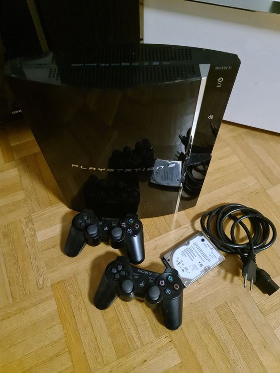 Sony PS3 6GB mit 2 Controller (funktioniert nicht richtig) Kaufen auf