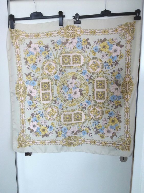 Seidenfoulard "ART OF SILK TIE RACK" Kaufen auf Ricardo